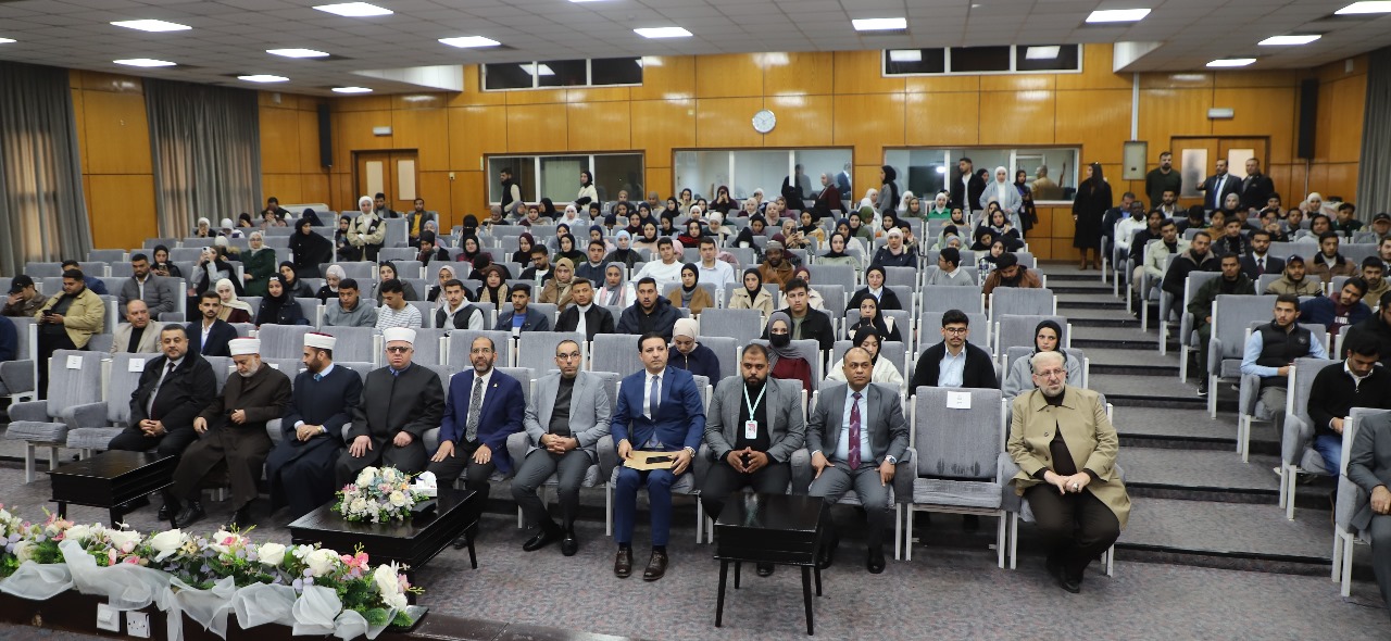 مفتي المملكة يحاضر في اليرموك حول دور الشباب بالتصدي للفكر المتطرف