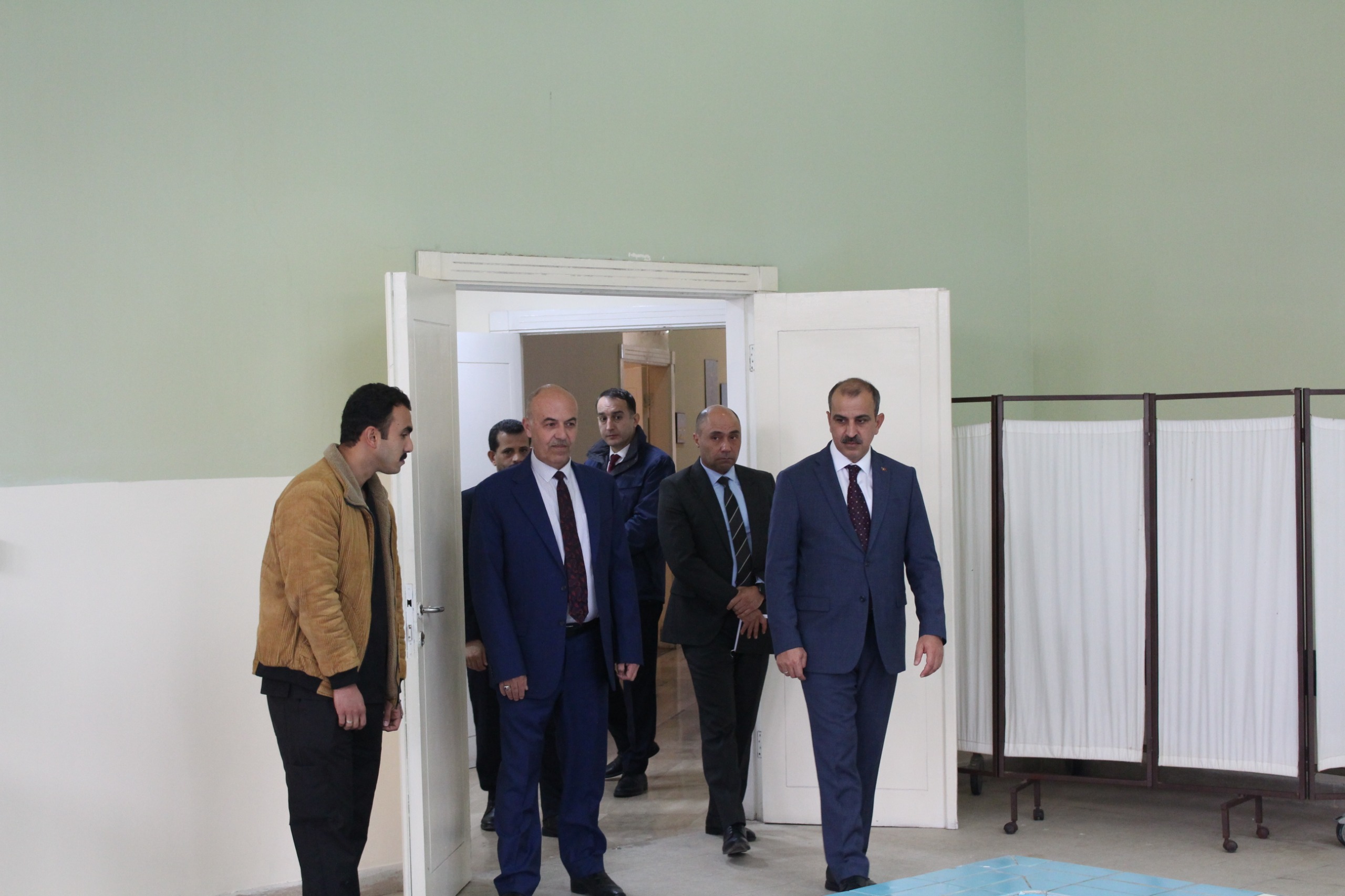 السفير التركي في عمان يزور الهيئة الهاشمية للمصابين العسكريين