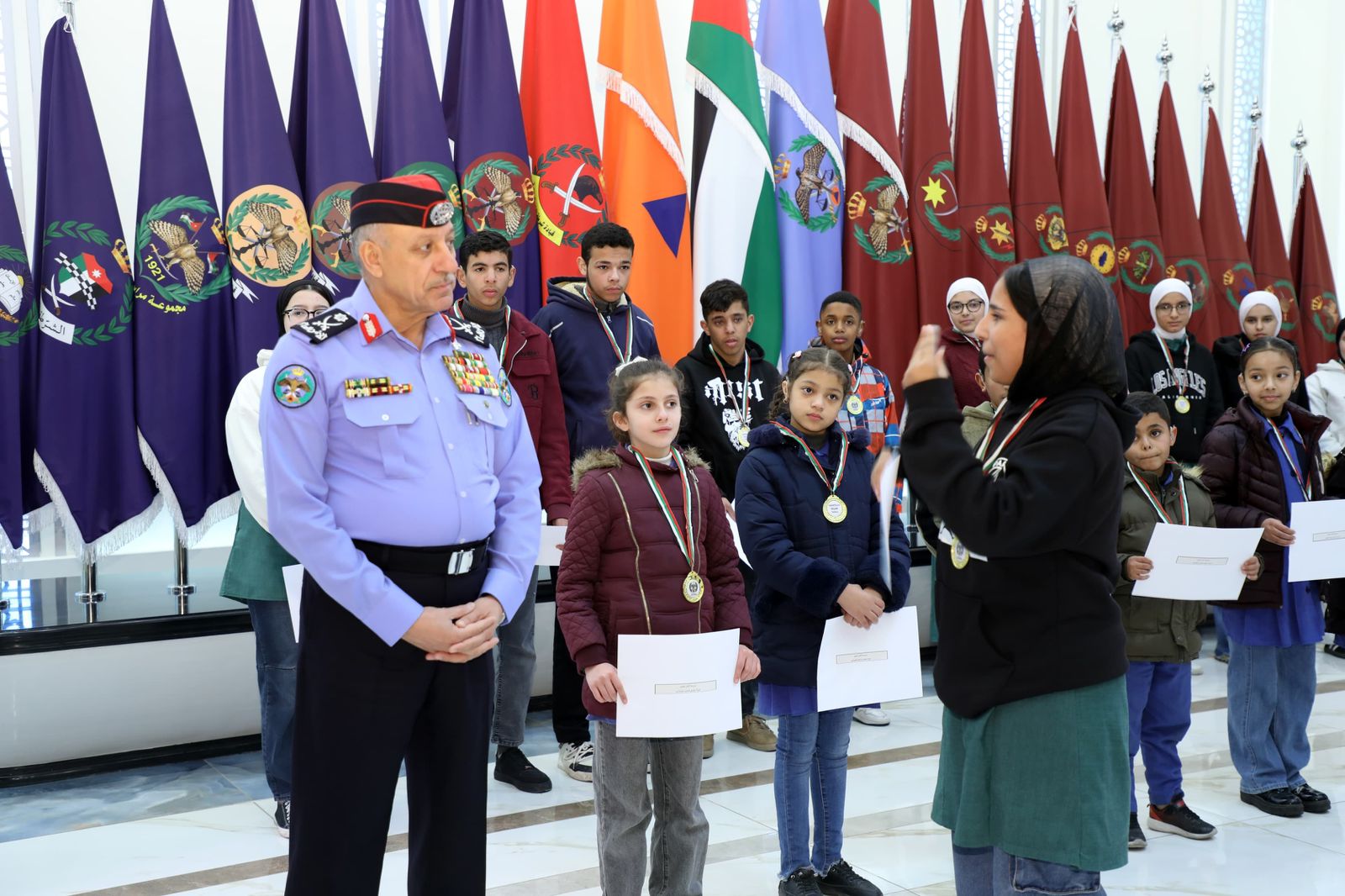 المعايطة يرعى تخريج دورة أصدقاء الأمن العام الأولى للطلاب الصم والبكم