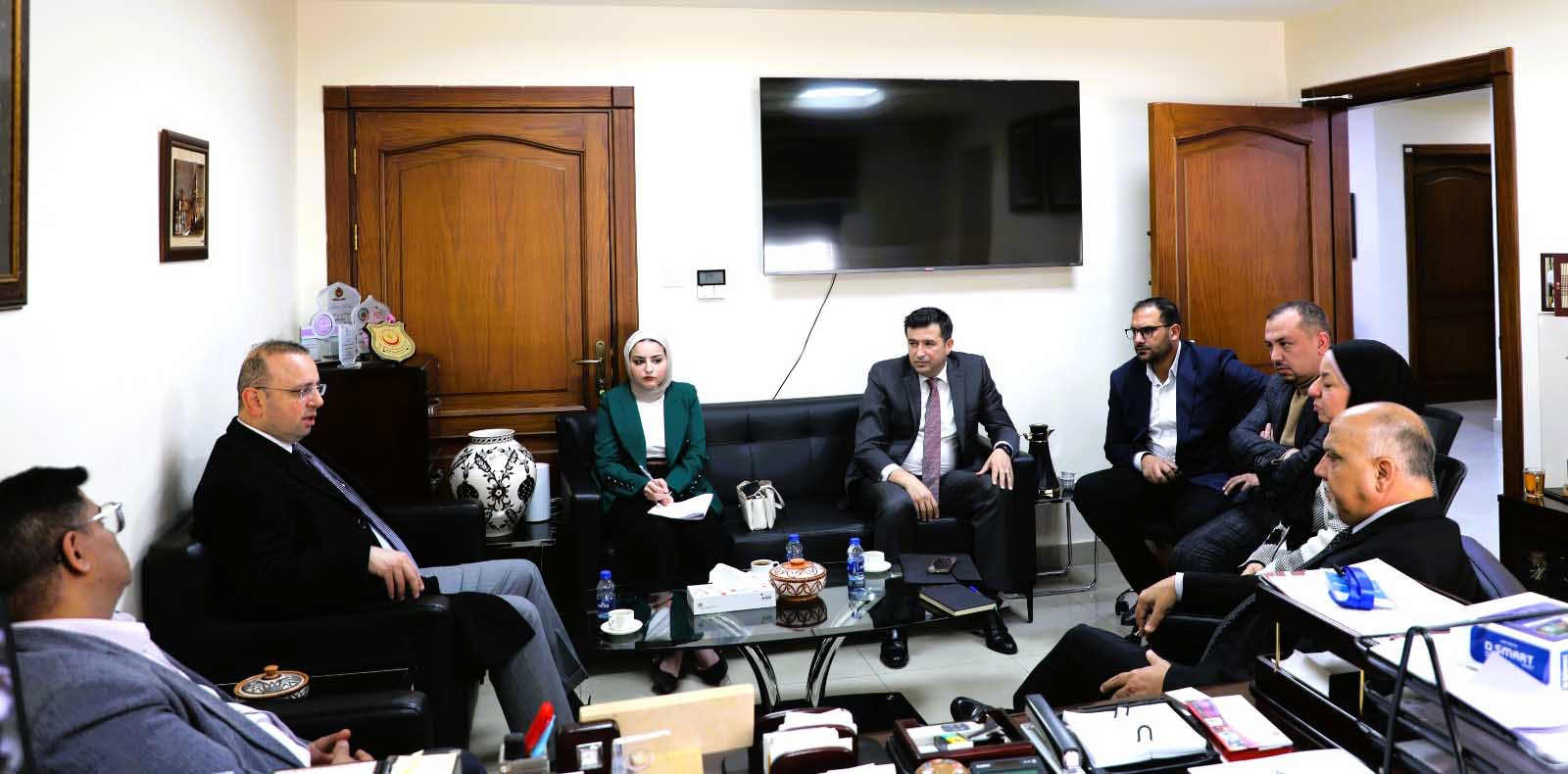 بحث استحداث مركز وطني لتدريب وتأهيل الكوادر التمريضية للعمل خارج الأردن