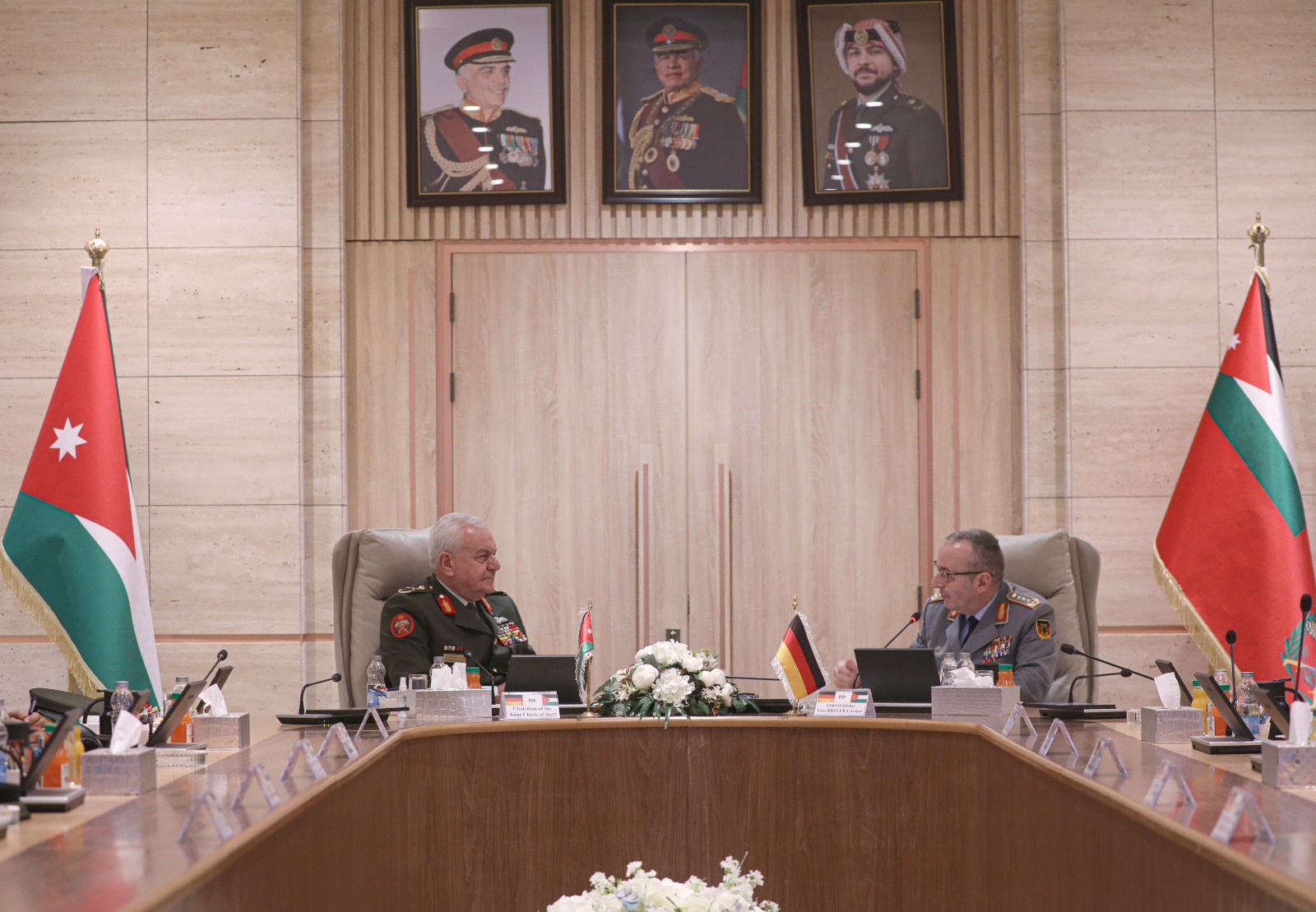 رئيس هيئة الأركان المشتركة يستقبل نظيره الألماني