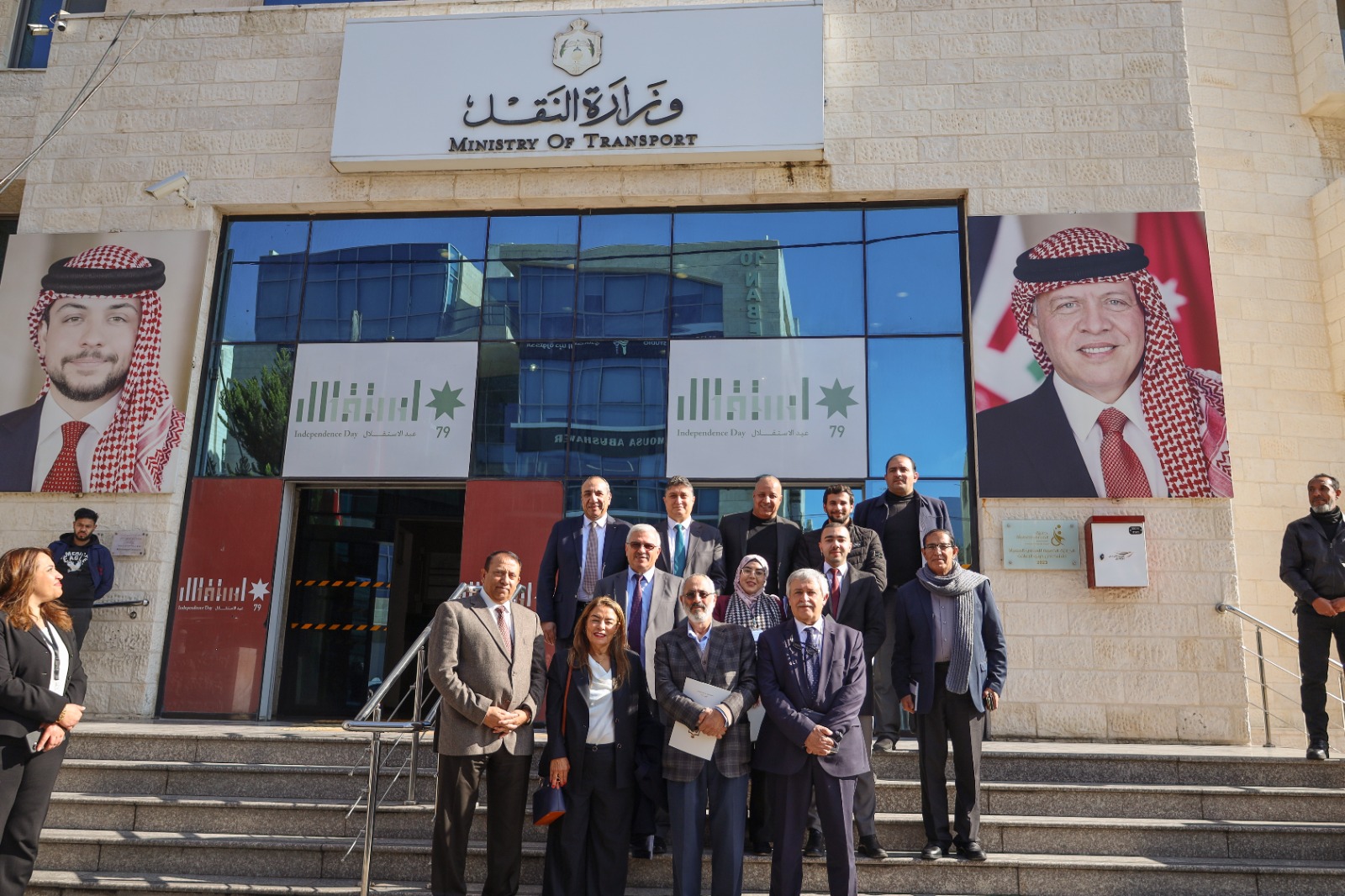  لجنة الخدمات في الأعيان تطلع على مشاريع وزارة النقل