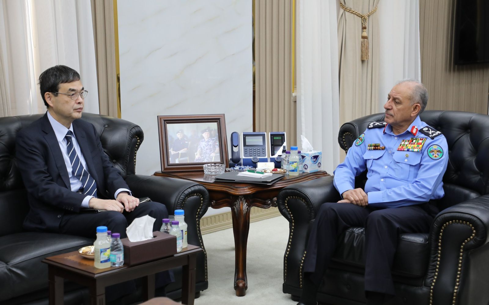 اللواء المعايطة يلتقي السفير الياباني