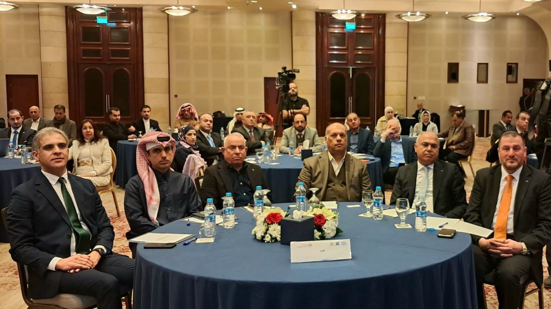 ندوة حول تطوير منظومة التدريب والتعليم التقني والمهني