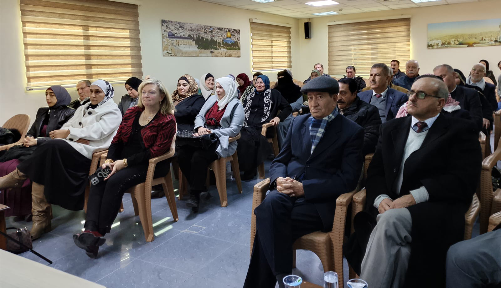 ندوة في منتدى الوسطية حول الأسرة الناجحة