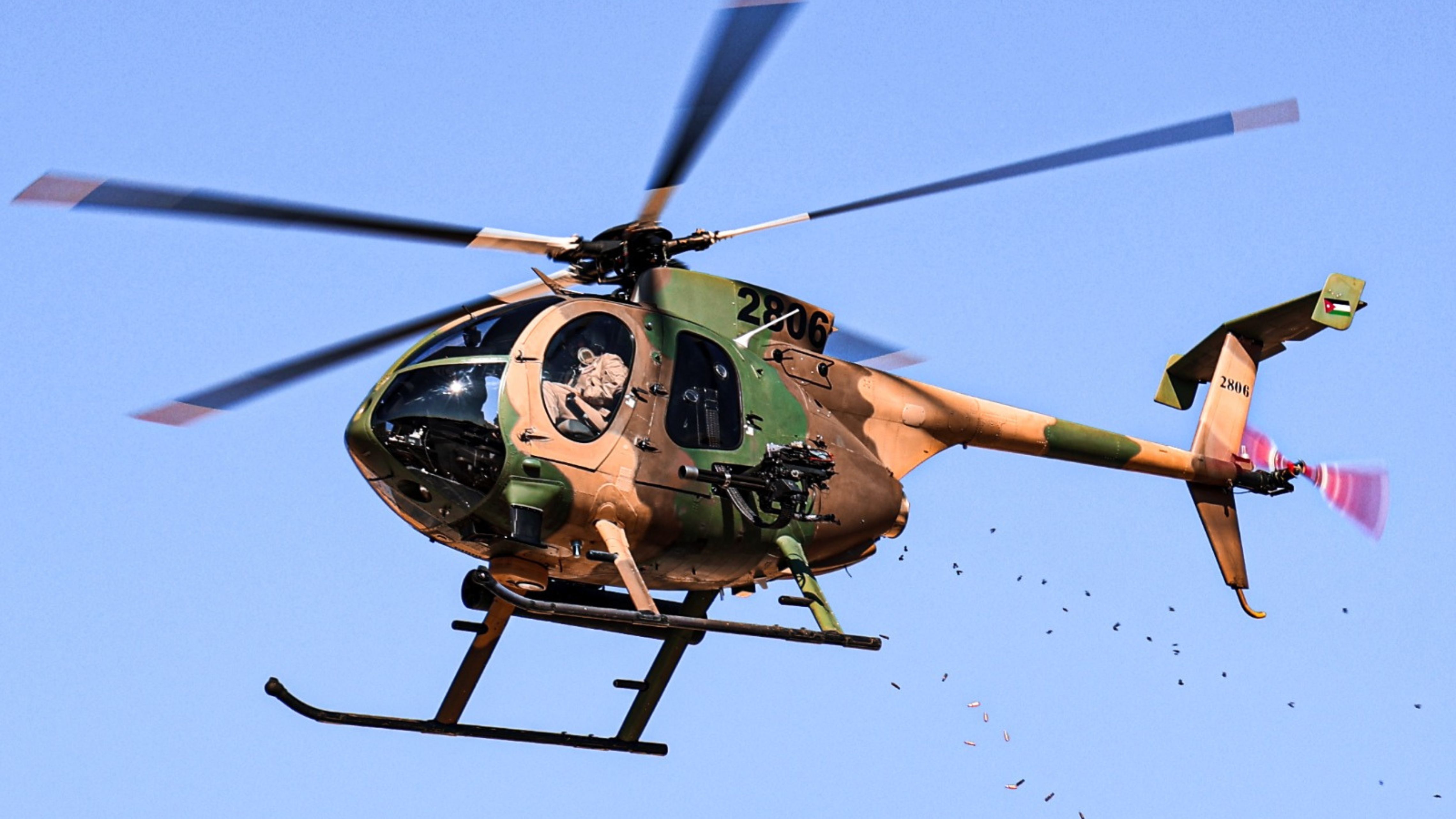  الحنيطي يرعى تخريج دورة مكافحة الإرهاب ويتابع تمريناً في القوات الخاصة