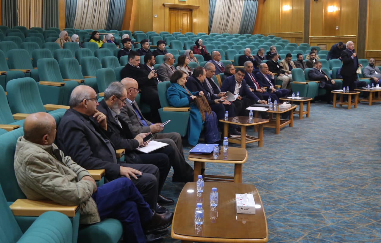 حلقة نقاشية حول تطبيق سجل شهادة المطابقة في المشاريع