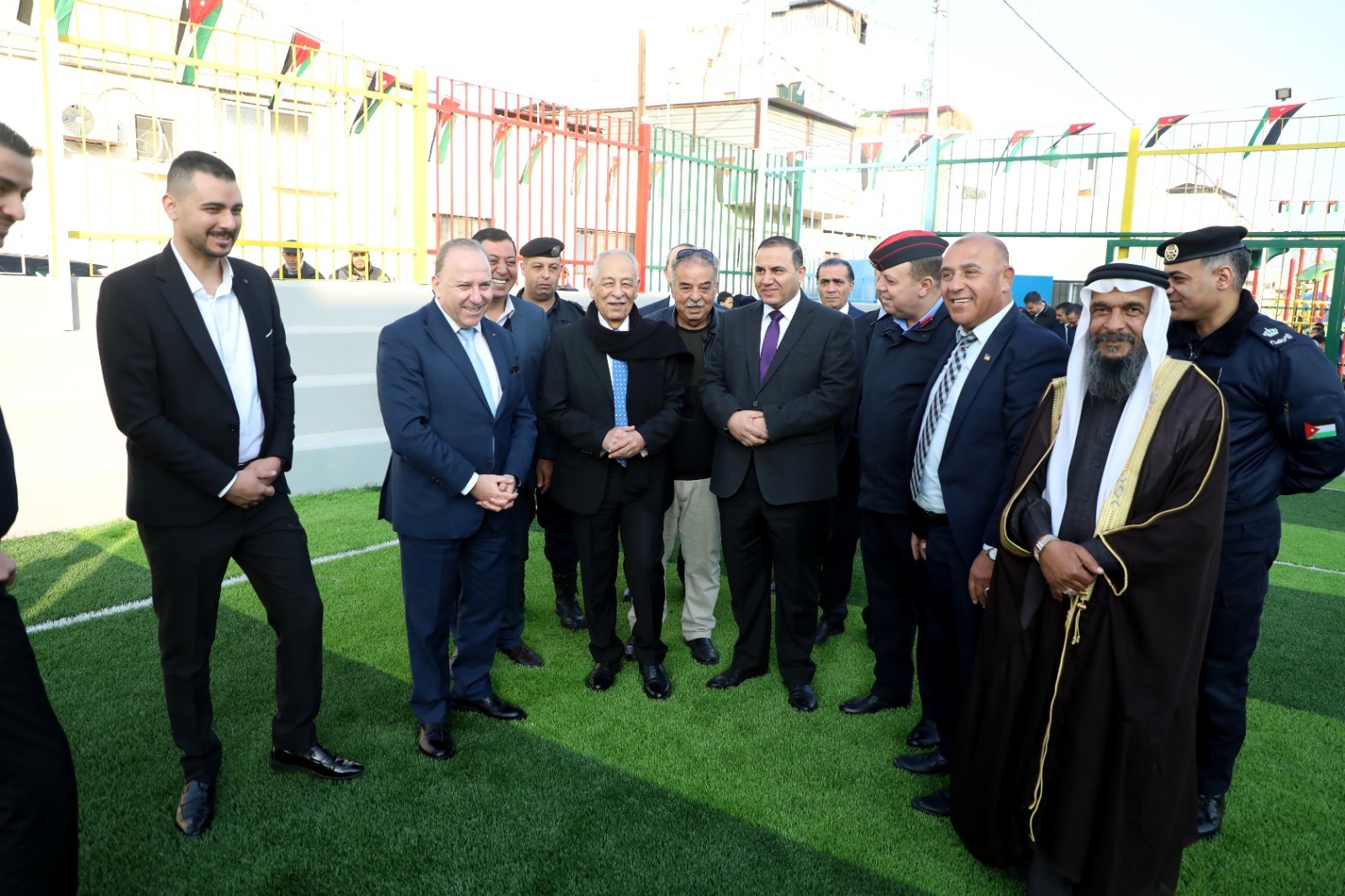  رئيس الديوان الملكي يفتتح ويتفقد مشاريع مبادرات ملكية بالزرقاء