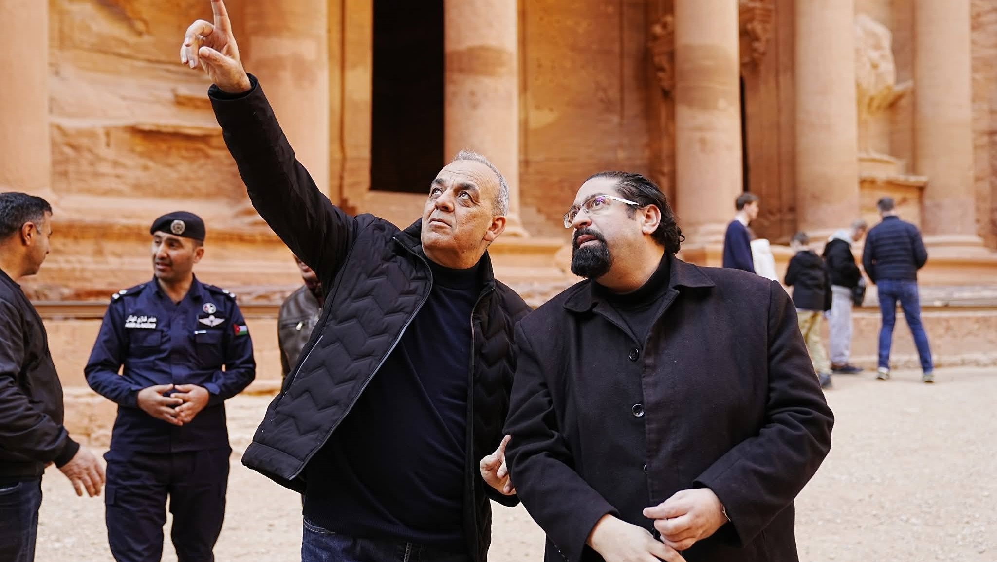 وزير السياحة ورئيس سلطة البترا يتفقدان الموقع الأثري ويطلعان على الخدمات المقدمة للزوار