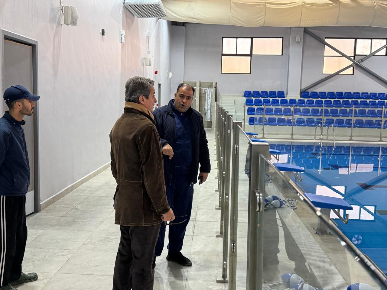 وزير الشباب يتفقد المرافق الرياضية بالكرك 
