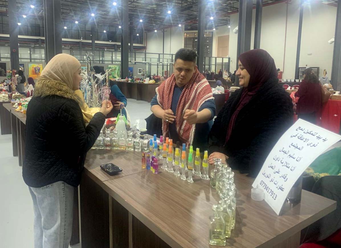 مشاركون في معرض اربد التنموي يسطرون قصص نجاح ملهمة
