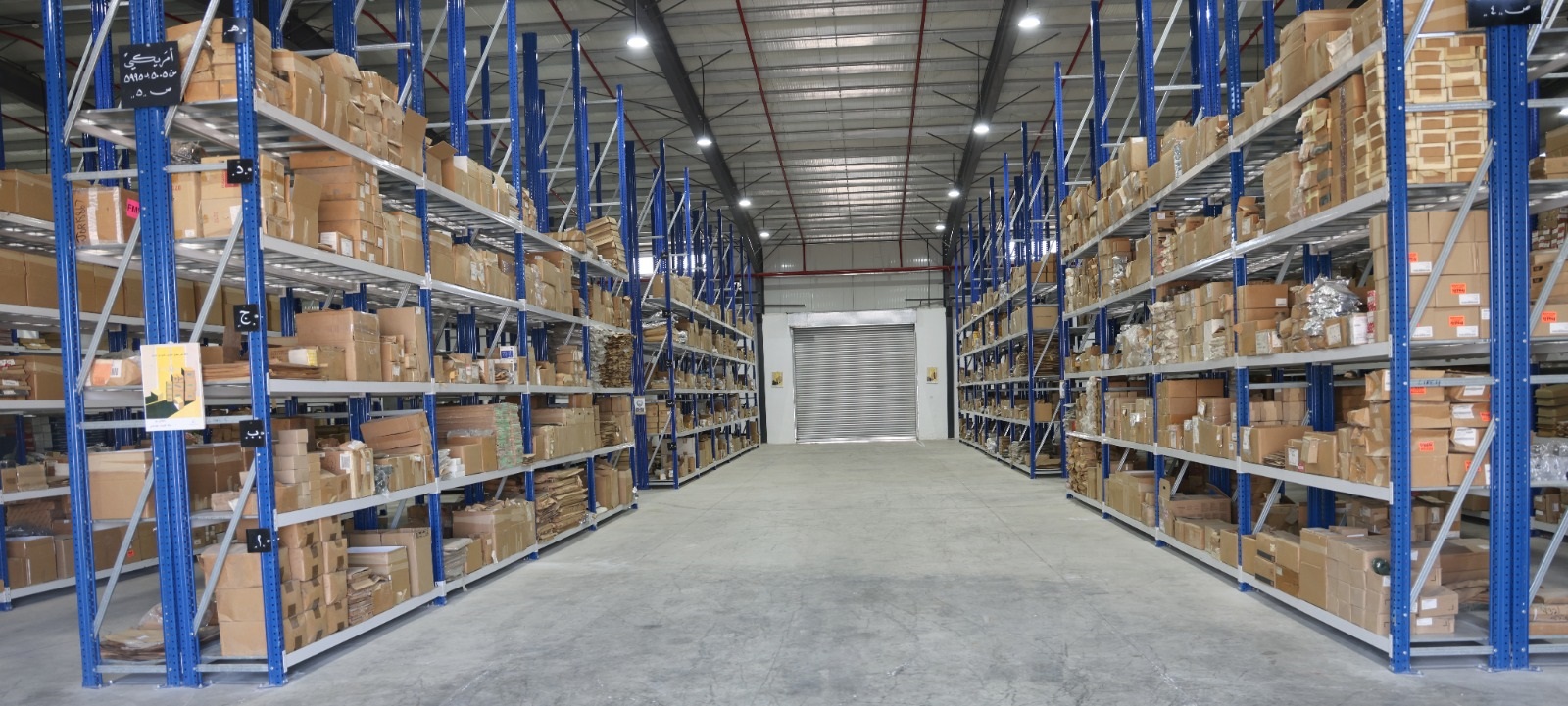 رئيس هيئة الأركان يفتتح مشاغل الأمير فيصل الرئيسية