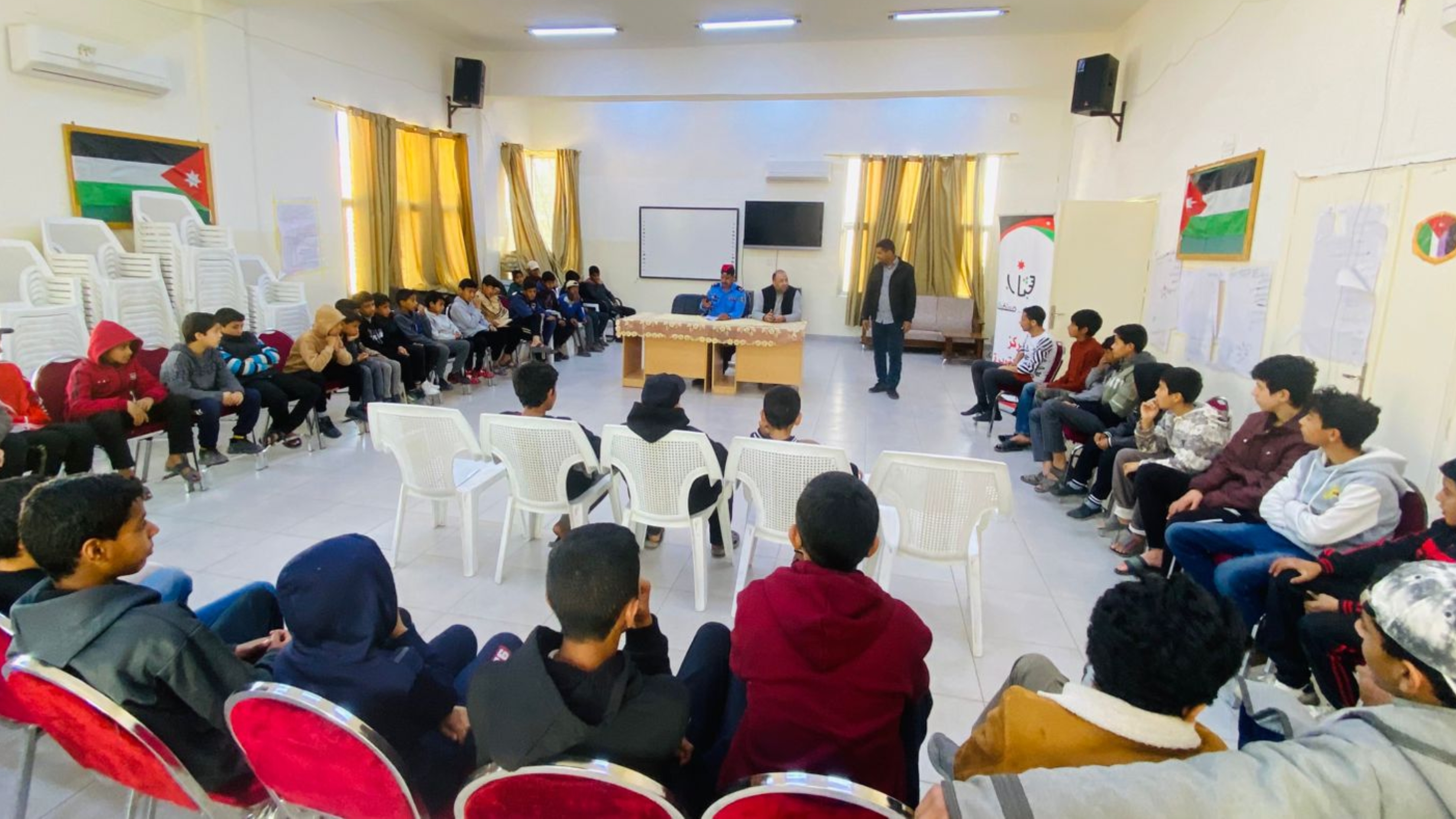 مركز شباب القويرة ينظم ورشة توعوية حول الأمن المجتمعي