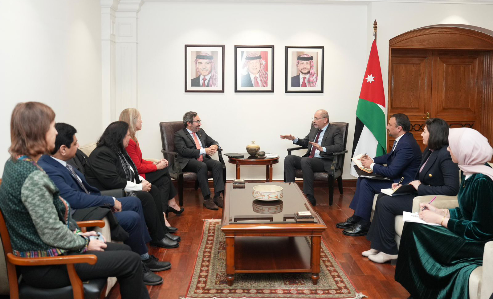  وزير الخارجية يلتقي وكيل الأمين العام للأمم المتحدة