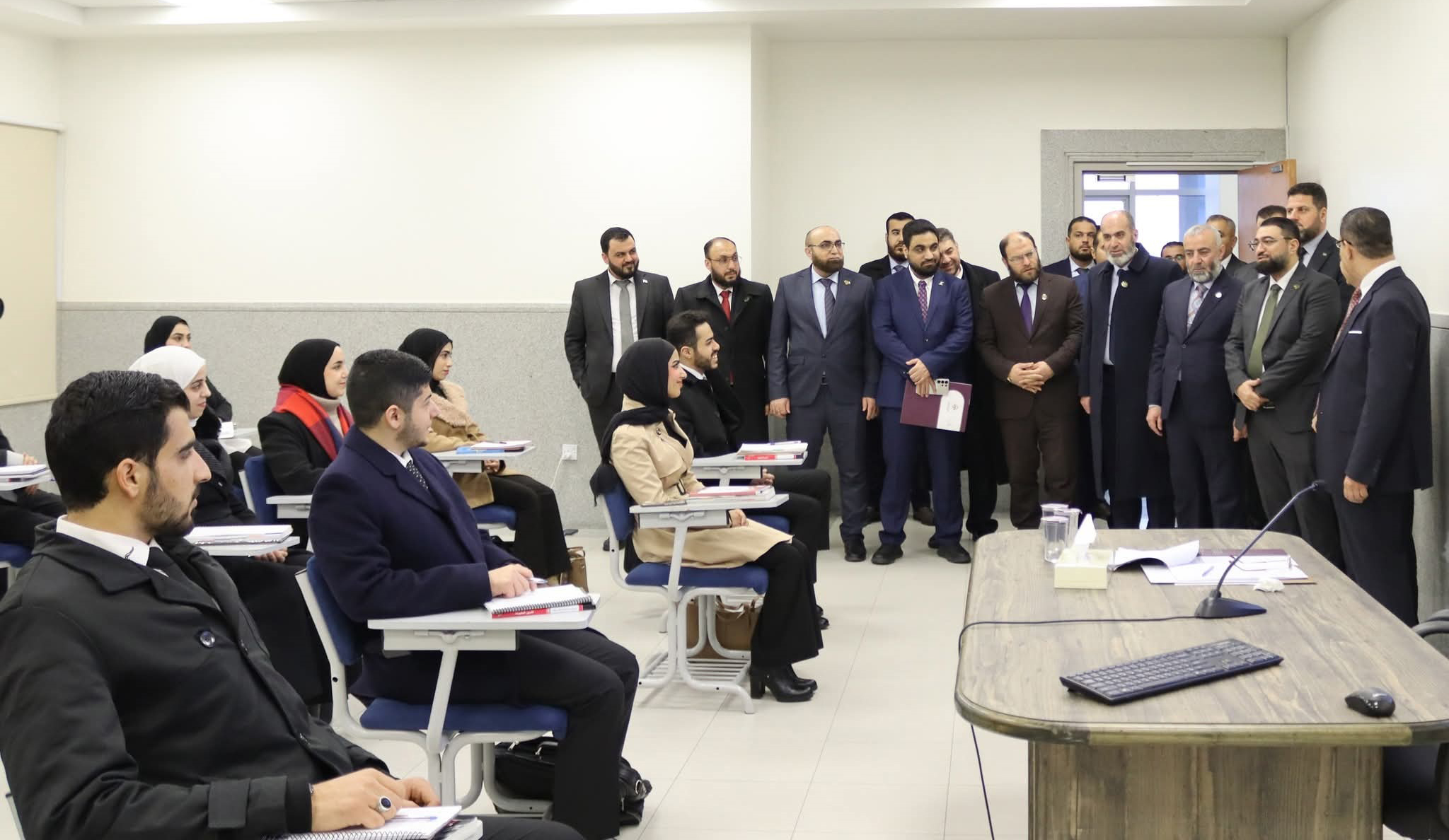  مدير المعهد القضائي يبحث ووزير العدل السوري تعزيز التعاون المشترك