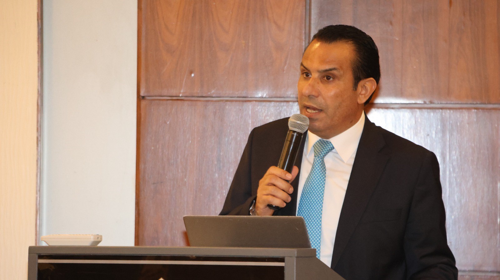  إطلاق دراسة أثر استراتيجية التعليم الدامج في تحسين أداء الطلبة ذوي الإعاقة