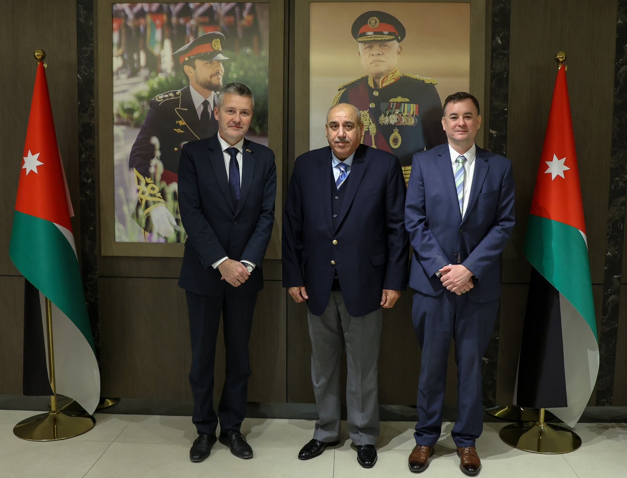 رئيس مجلس النواب يلتقي السفير الهنغاري