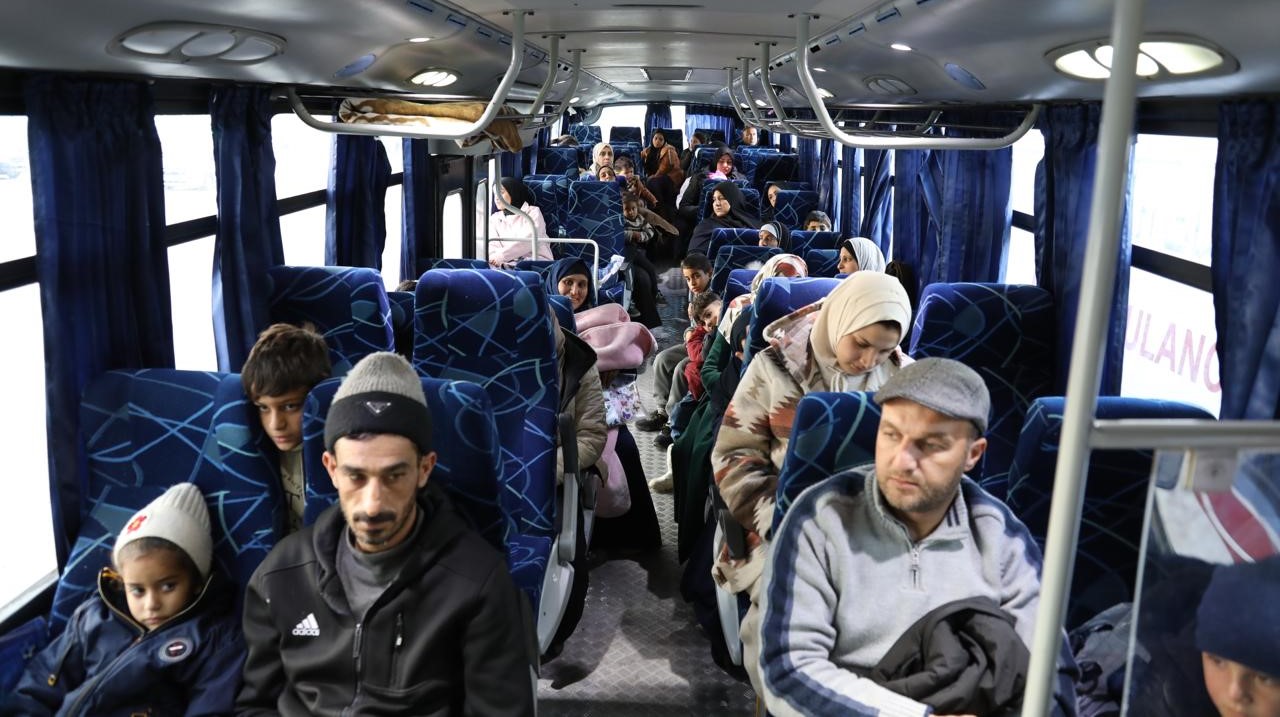 القوات المسلحة تجلي دفعة جديدة من أطفال غزة المرضى للعلاج في المملكة