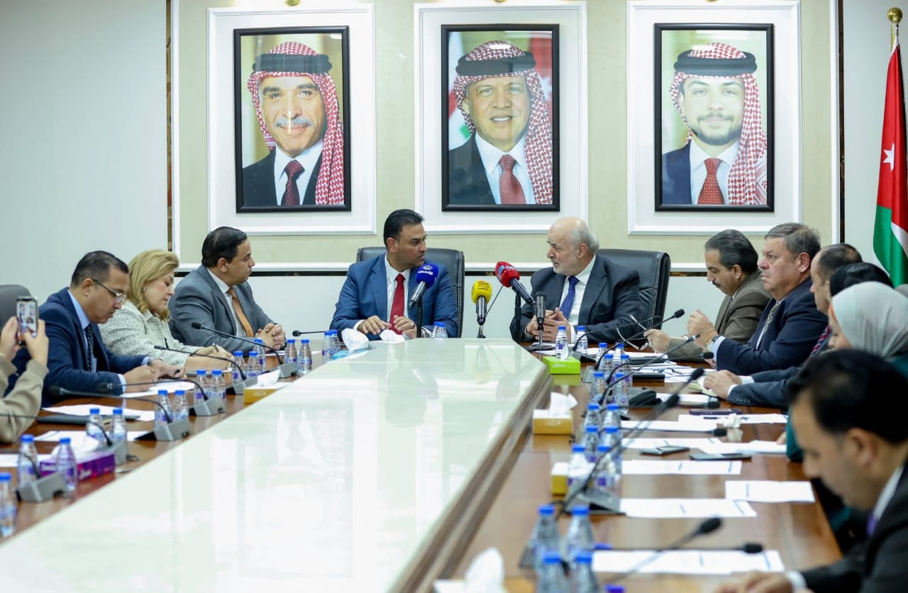 عزم النيابية تبحث مع المجلس الاقتصادي والاجتماعي عددا من القضايا