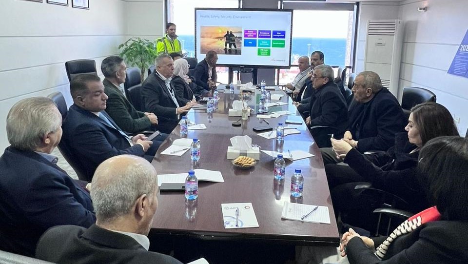 لجنة العمل في الأعيان تطلع على واقع الشركات والقطاع الصناعي في العقبة