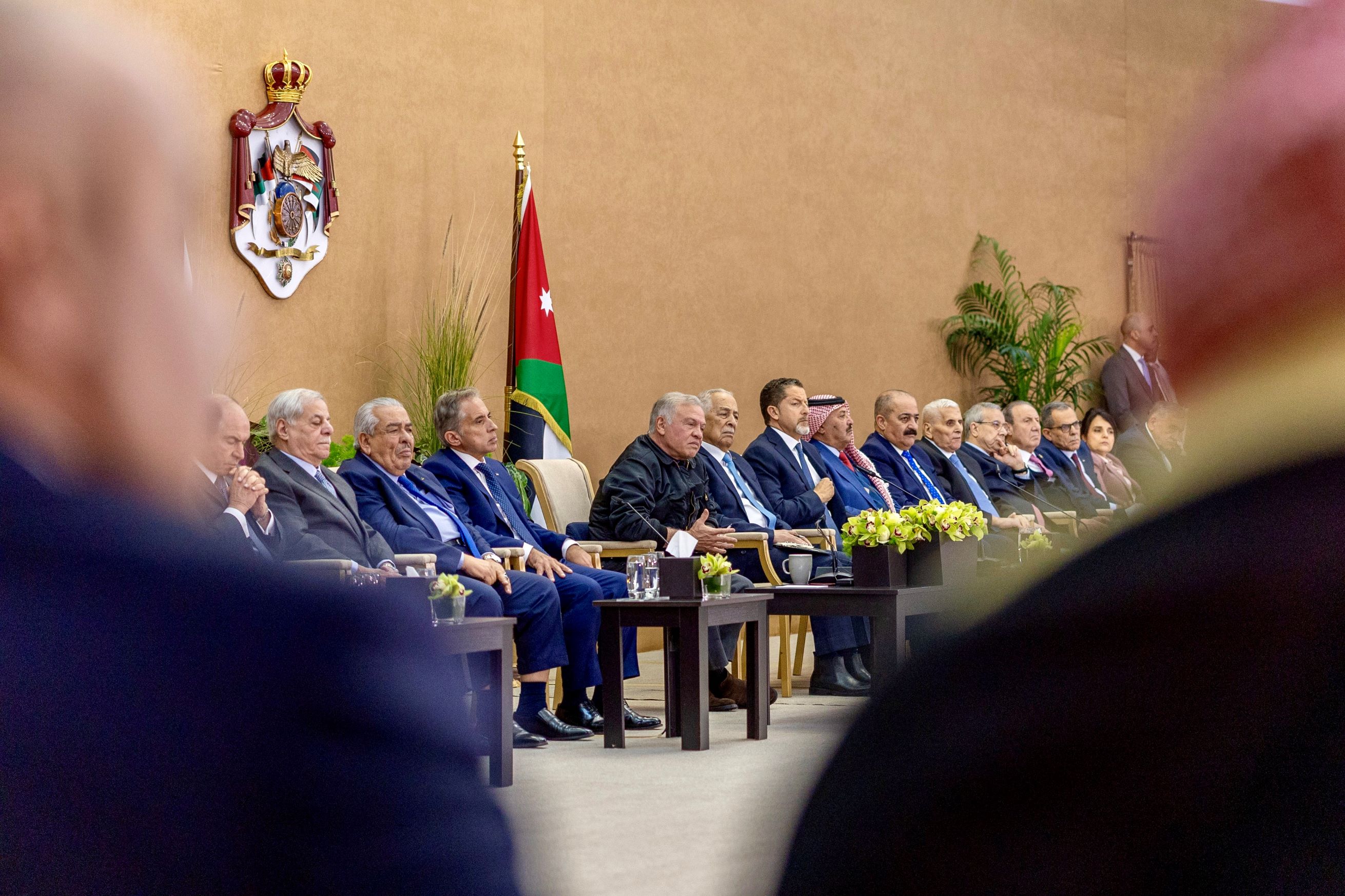 الملك يزور إربد ويفتتح مشاريع تنموية وخدمية ويلتقي وجهاء وممثلين عن أهالي المحافظة