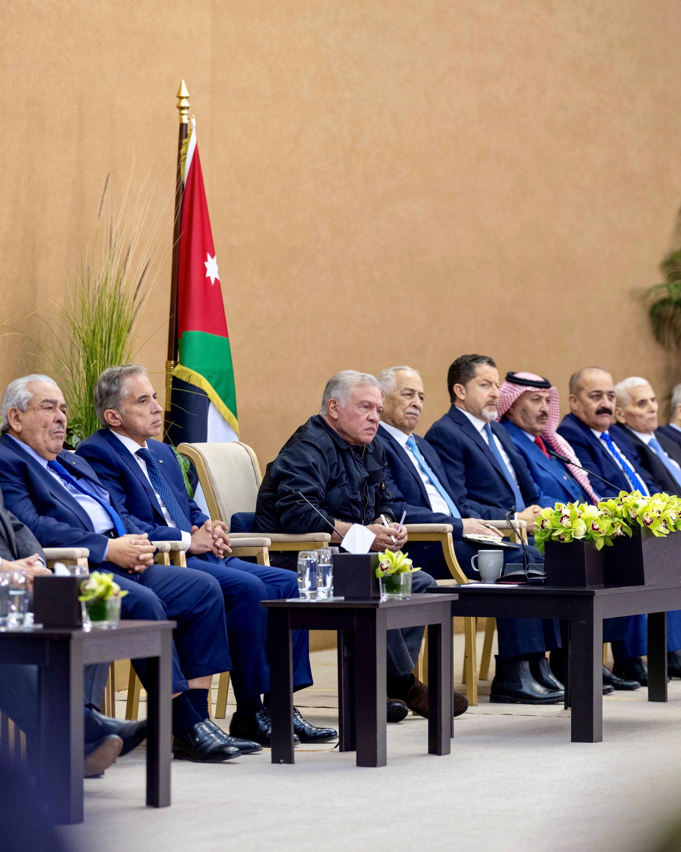 الملك يزور إربد ويفتتح مشاريع تنموية وخدمية ويلتقي وجهاء وممثلين عن أهالي المحافظة