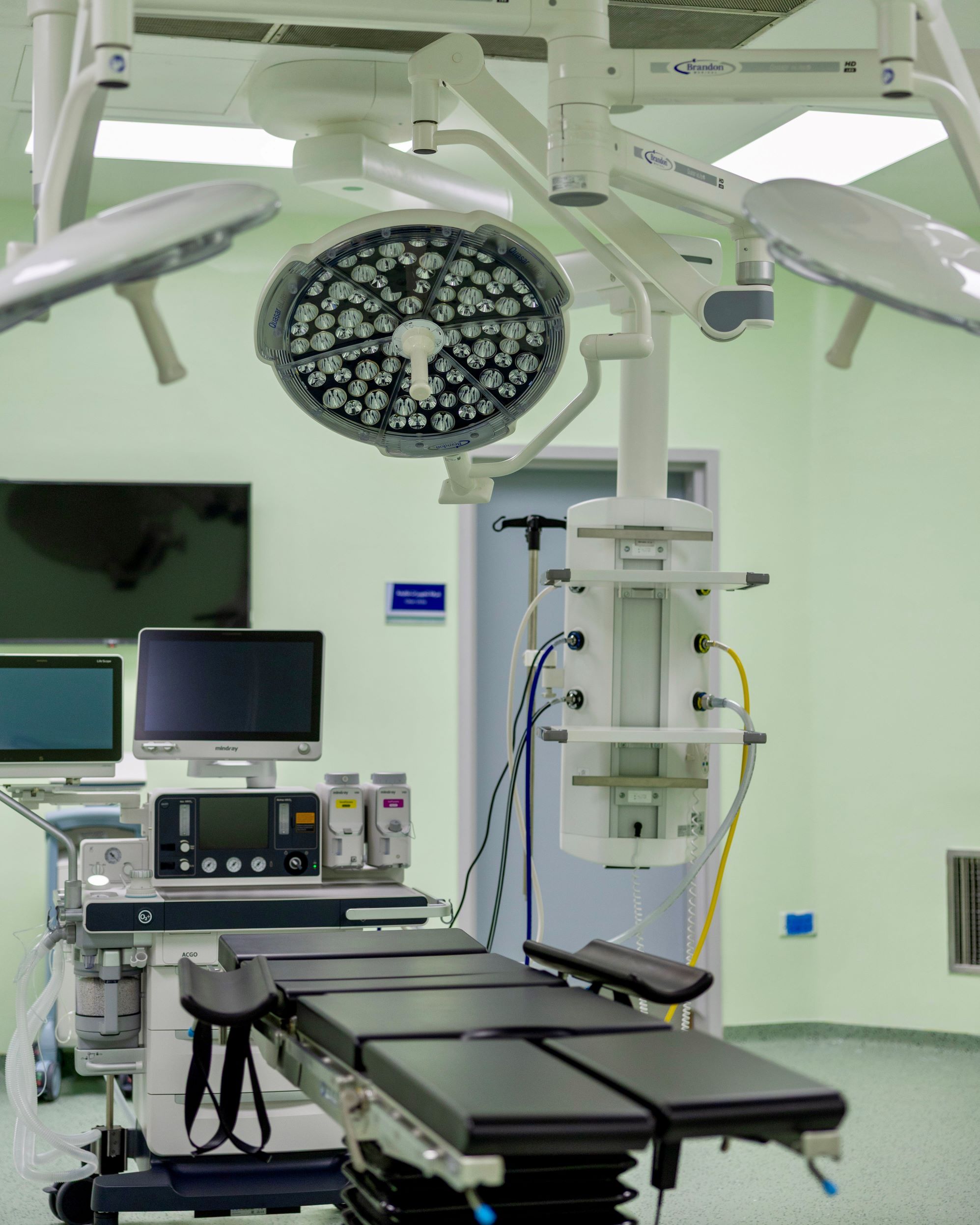 الملك يزور إربد ويفتتح مشاريع تنموية وخدمية ويلتقي وجهاء وممثلين عن أهالي المحافظة