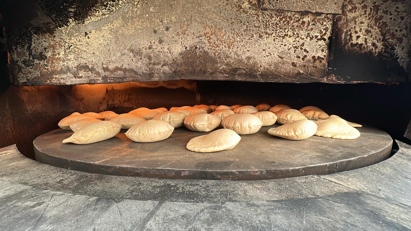 الخيرية الهاشميةوزكاة المناصرة تواصلان دعم الخبز في غزة