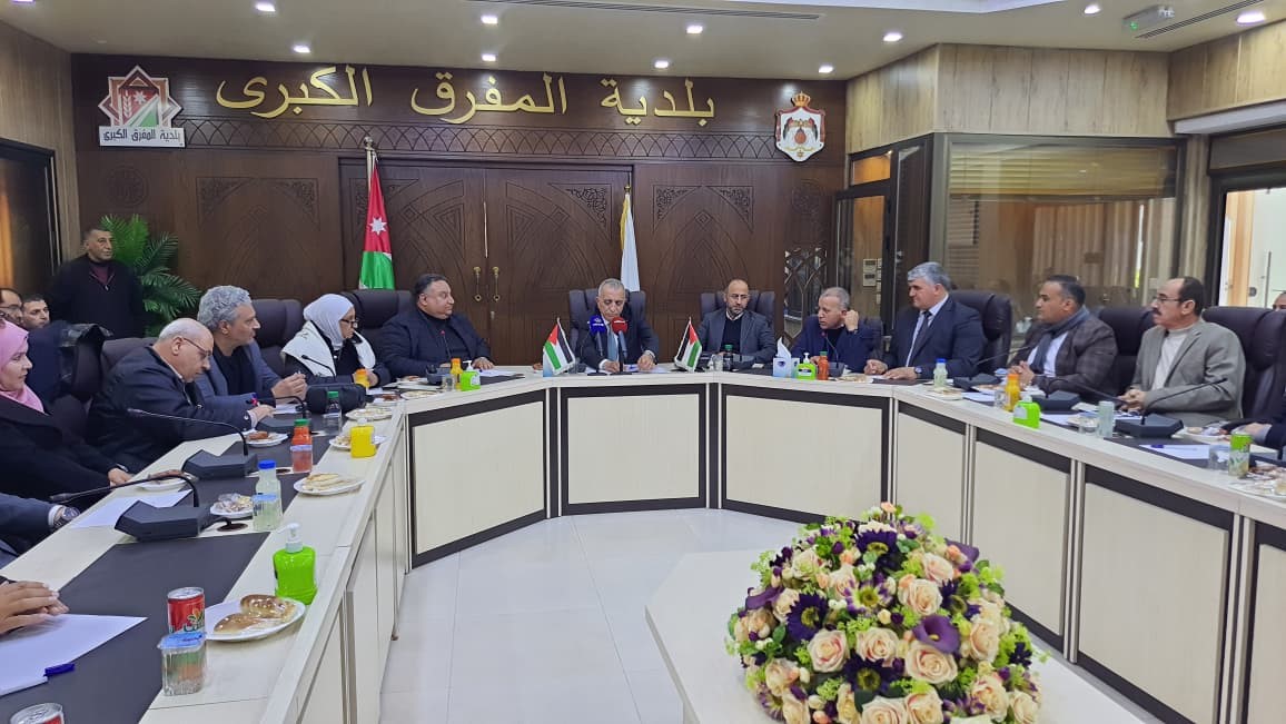 وزير الثقافة يلتقي هيئات وفعاليات ثقافية في المفرق