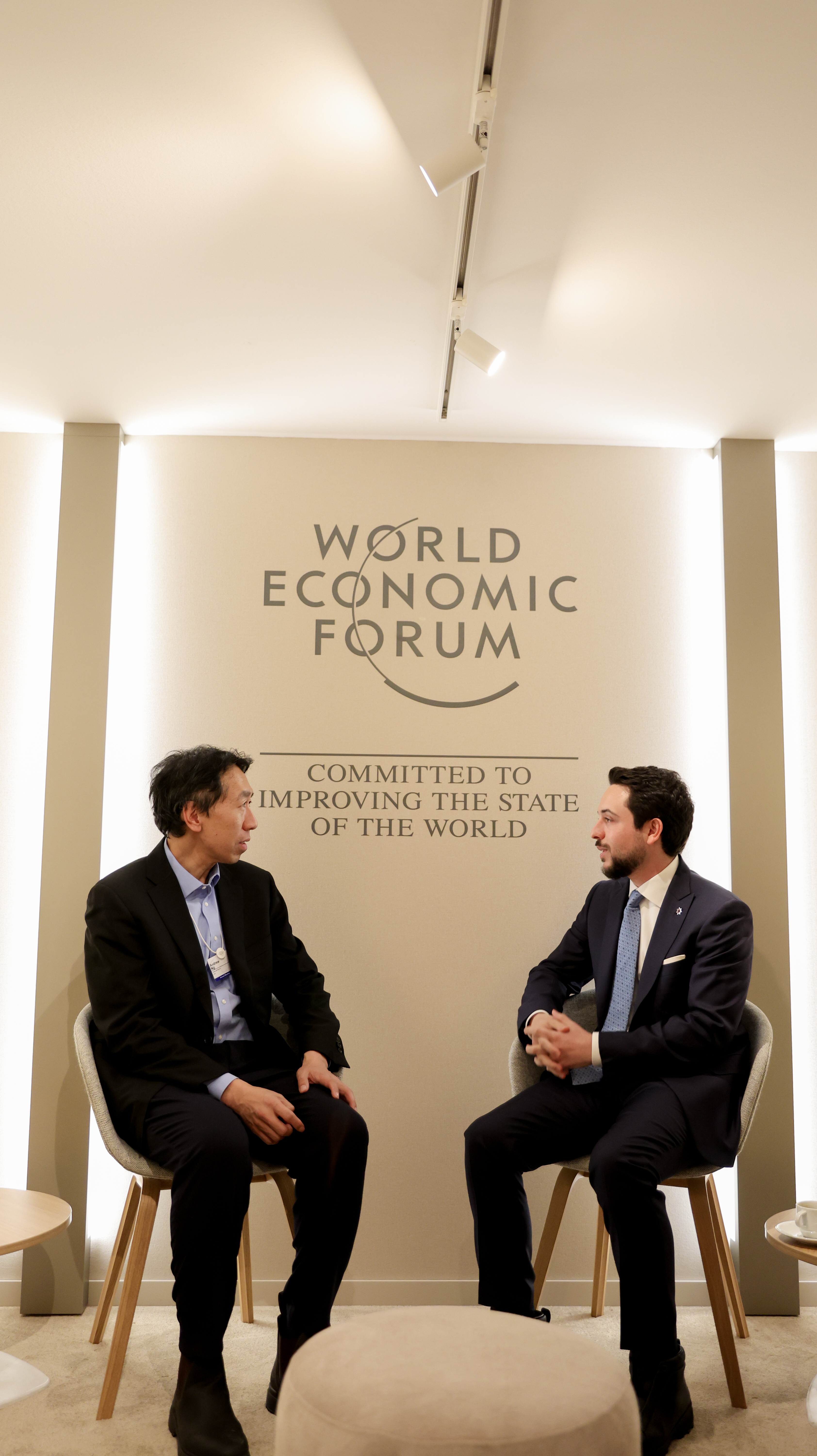 ولي العهد يلتقي في دافوس رئيسة البنك الأوروبي للاستثمار ورؤساء تنفيذيين ومؤسسي شركات عالمية