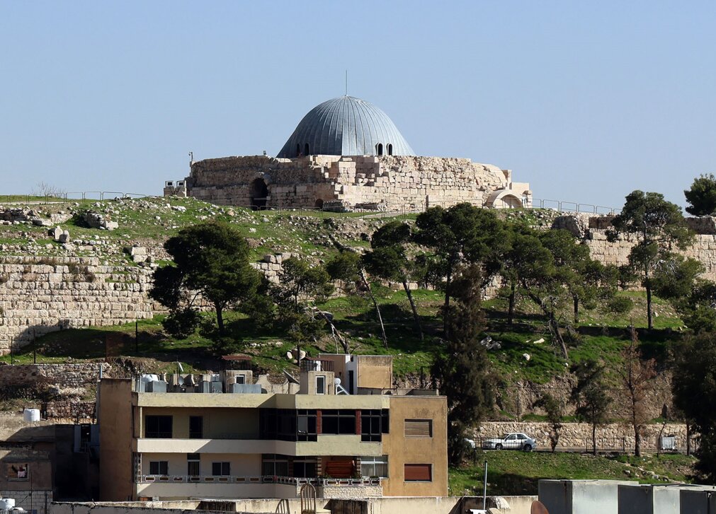 صورة وتعليق: القصر الأموي في عمان متربعاً على قمة جبل القلعة, ويعود تاريخ بناءه الى القرن السادس الميلادي تصوير: عوض الطويل