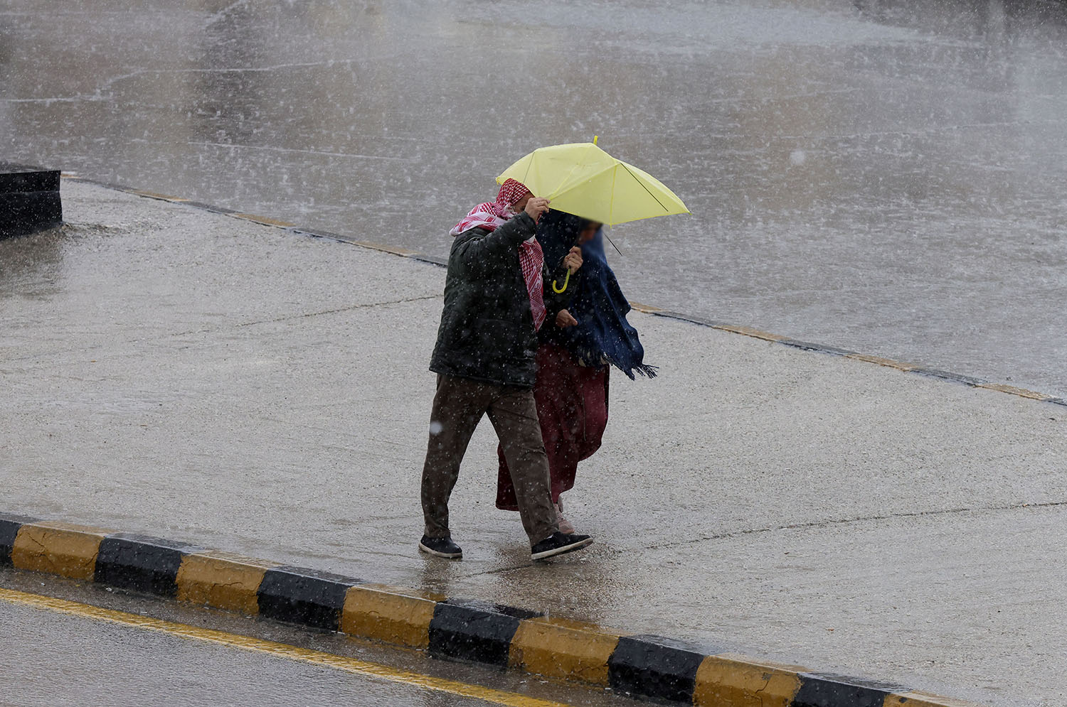 أمطار الخير تعم جميع مناطق المملكة ..تصوير : احمد عبده 
