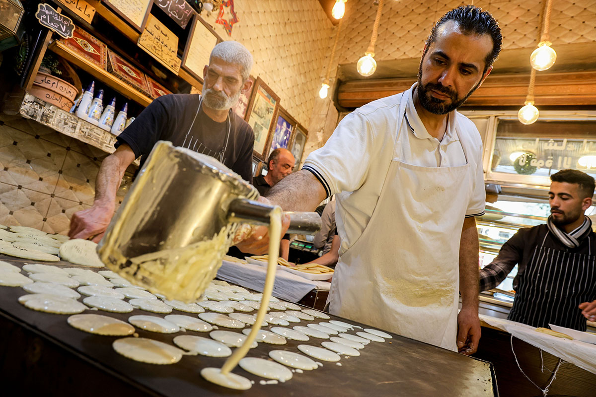 القطايف سيدة الحلويات الرمضانية عند الاردنيين تصوير: احمد عبده 