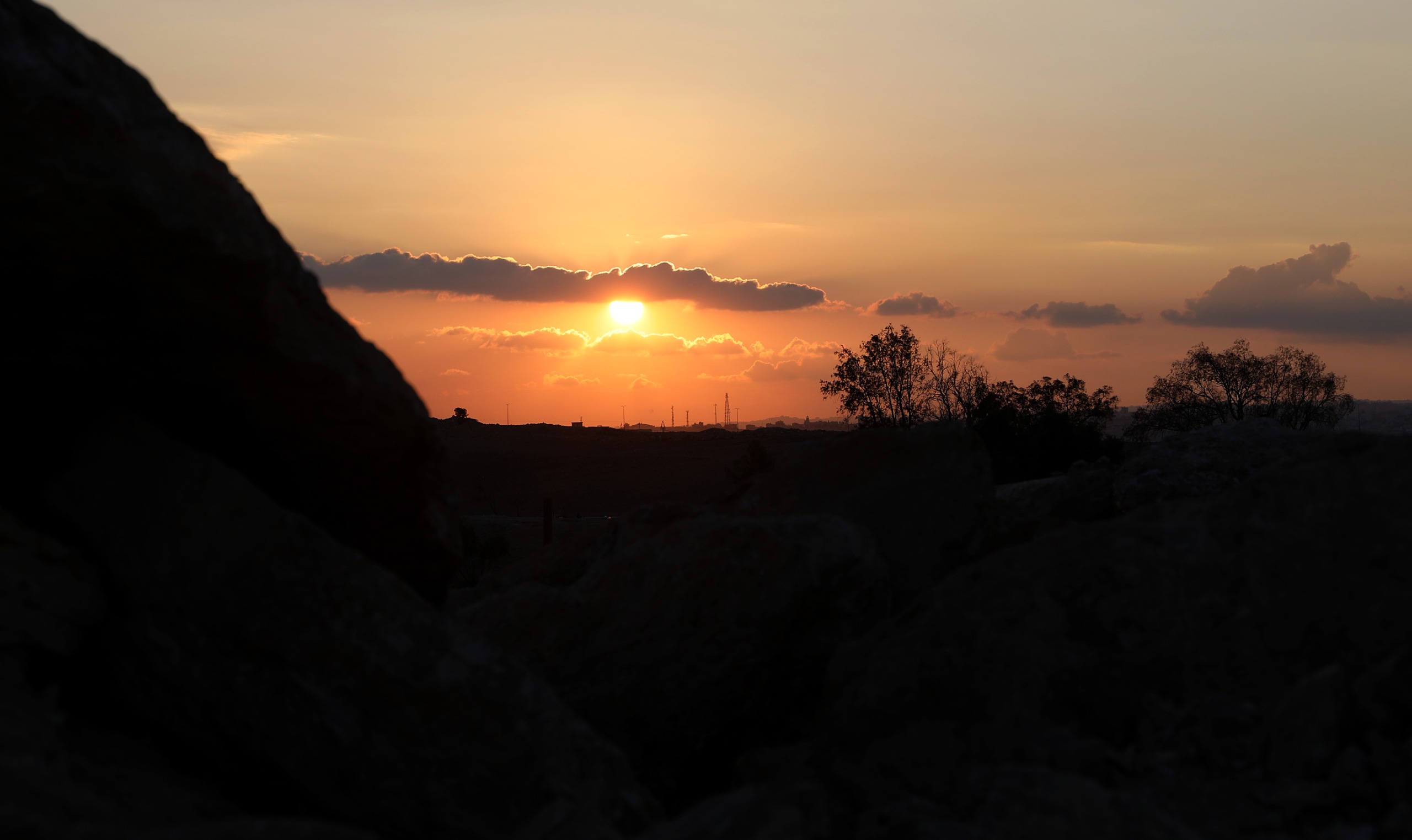غروب الشمس في المفرق تصوير : احمد عساف